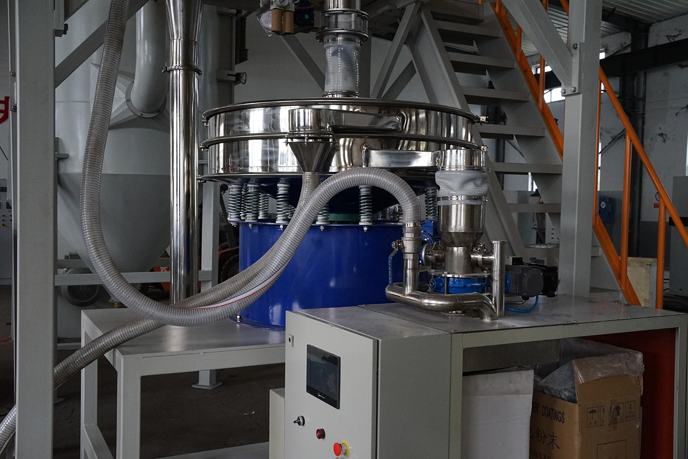 Tamizado de 500Kg de Polvo Electrostático ACM MILL